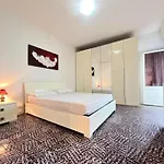 Nettuno Apartment