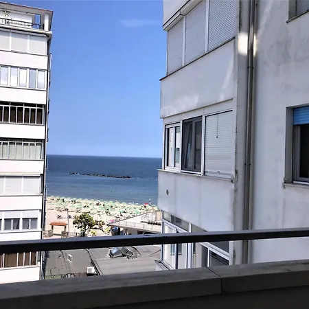 Διαμέρισμα Nettuno *