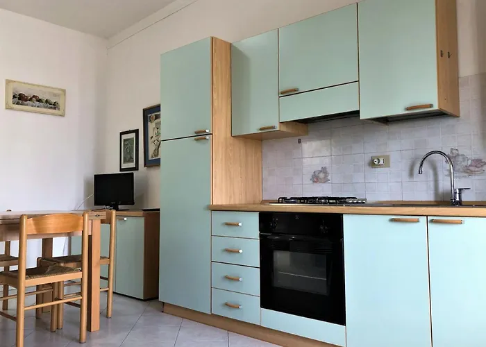 Nettuno Лидо-ди-Помпоза