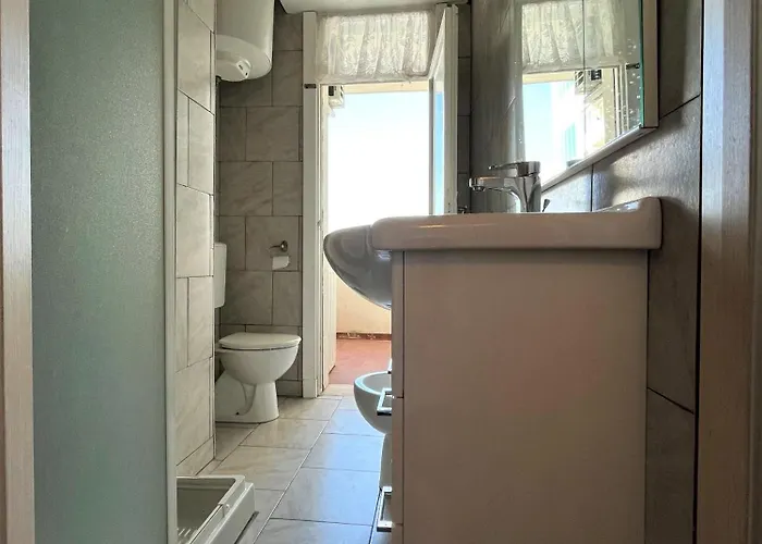 Nettuno Лидо-ди-Помпоза